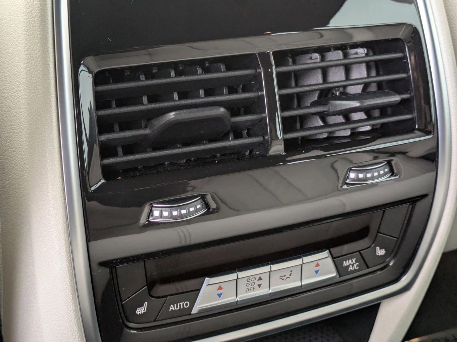 2022 BMW X5 M50i Sports Activity Vehicle