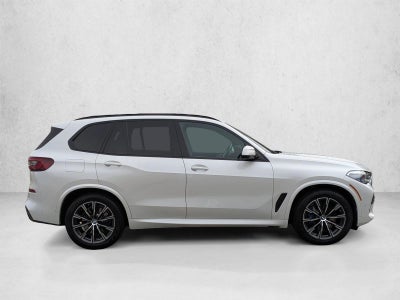 2022 BMW X5 M50i Sports Activity Vehicle