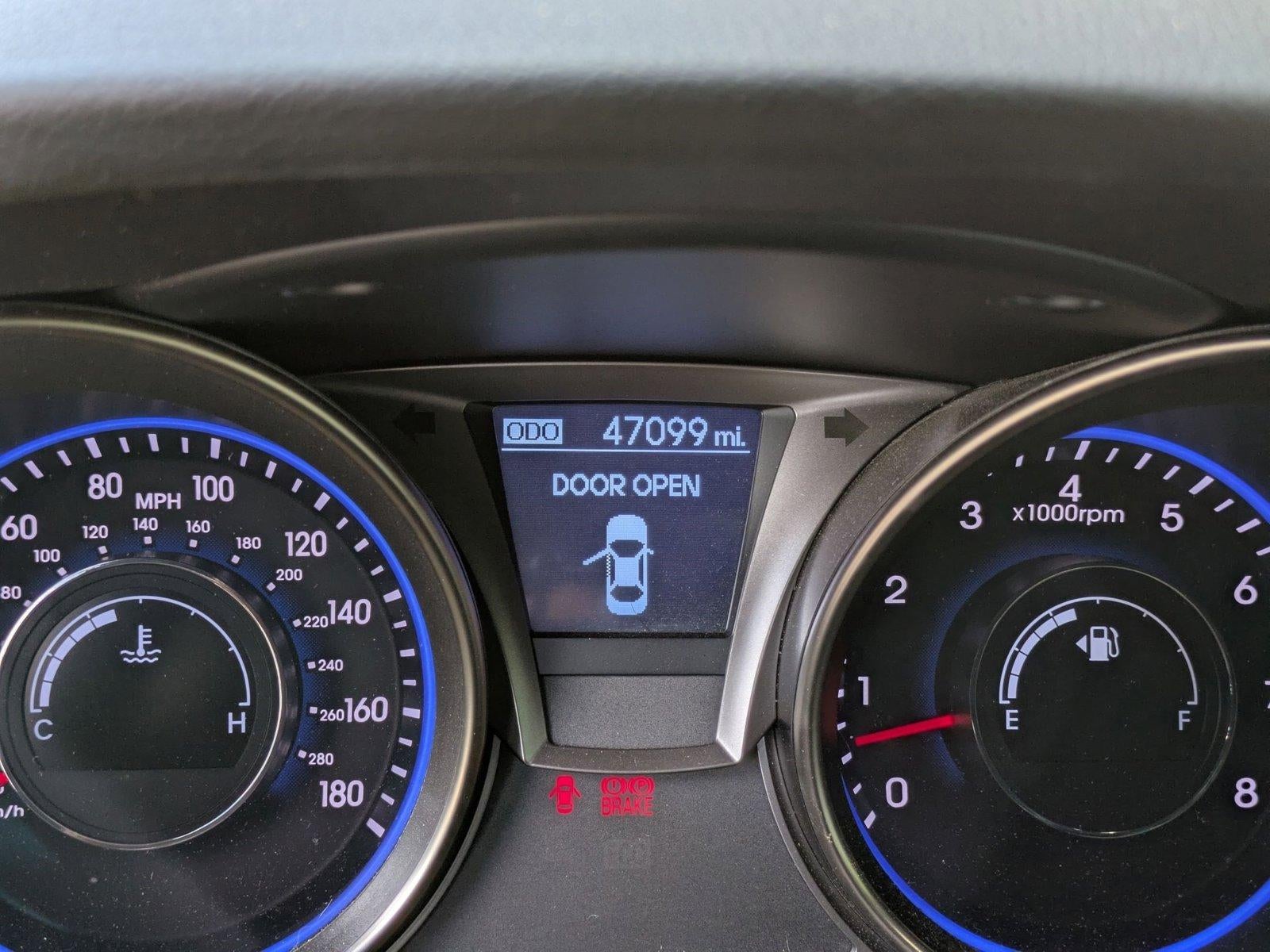 2013 Hyundai GENESIS Coupe 2dr V6 3.8L Man Track