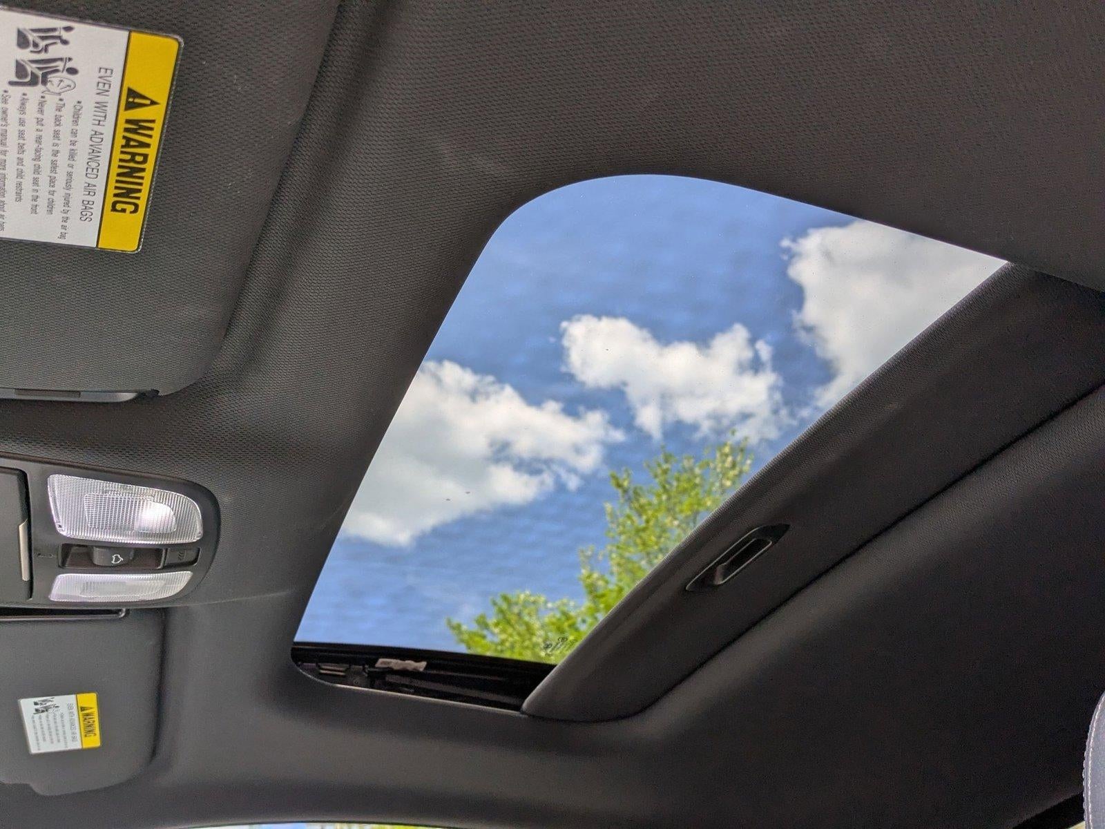 2013 Hyundai GENESIS Coupe 2dr V6 3.8L Man Track