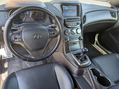 2013 Hyundai GENESIS Coupe 2dr V6 3.8L Man Track