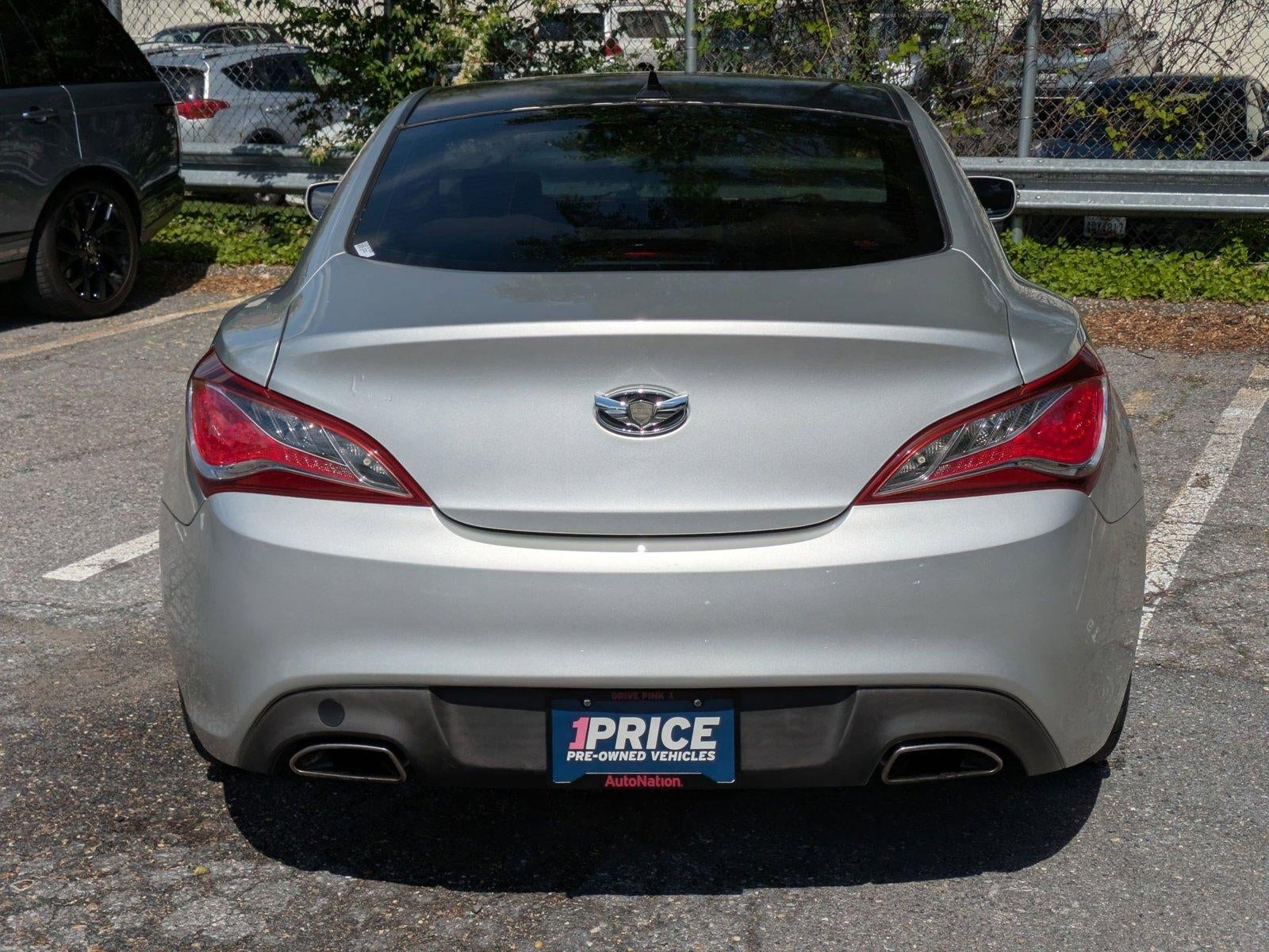 2013 Hyundai GENESIS Coupe 2dr V6 3.8L Man Track