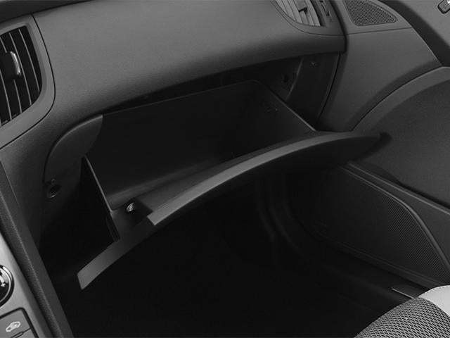 2013 Hyundai GENESIS Coupe 2dr V6 3.8L Man Track