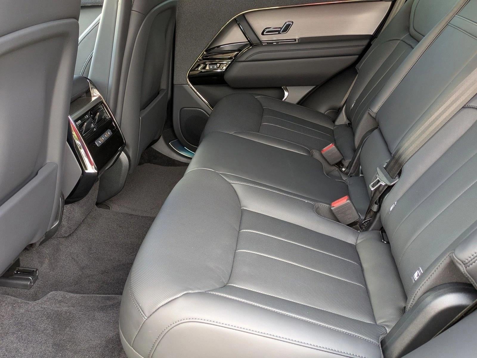 2025 Land Rover Range Rover Sport P360 SE