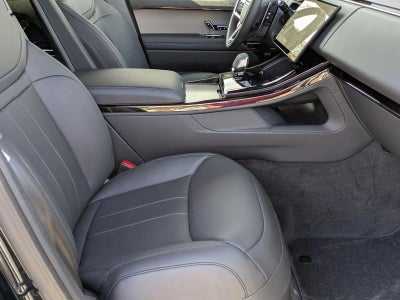 2025 Land Rover Range Rover Sport P360 SE