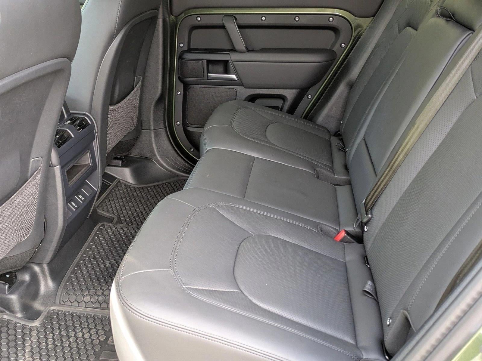 2026 Land Rover Defender 110 P400 X-Dynamic SE