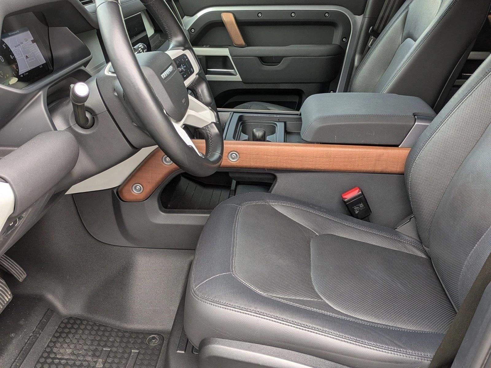 2023 Land Rover Defender 110 X-Dynamic SE AWD