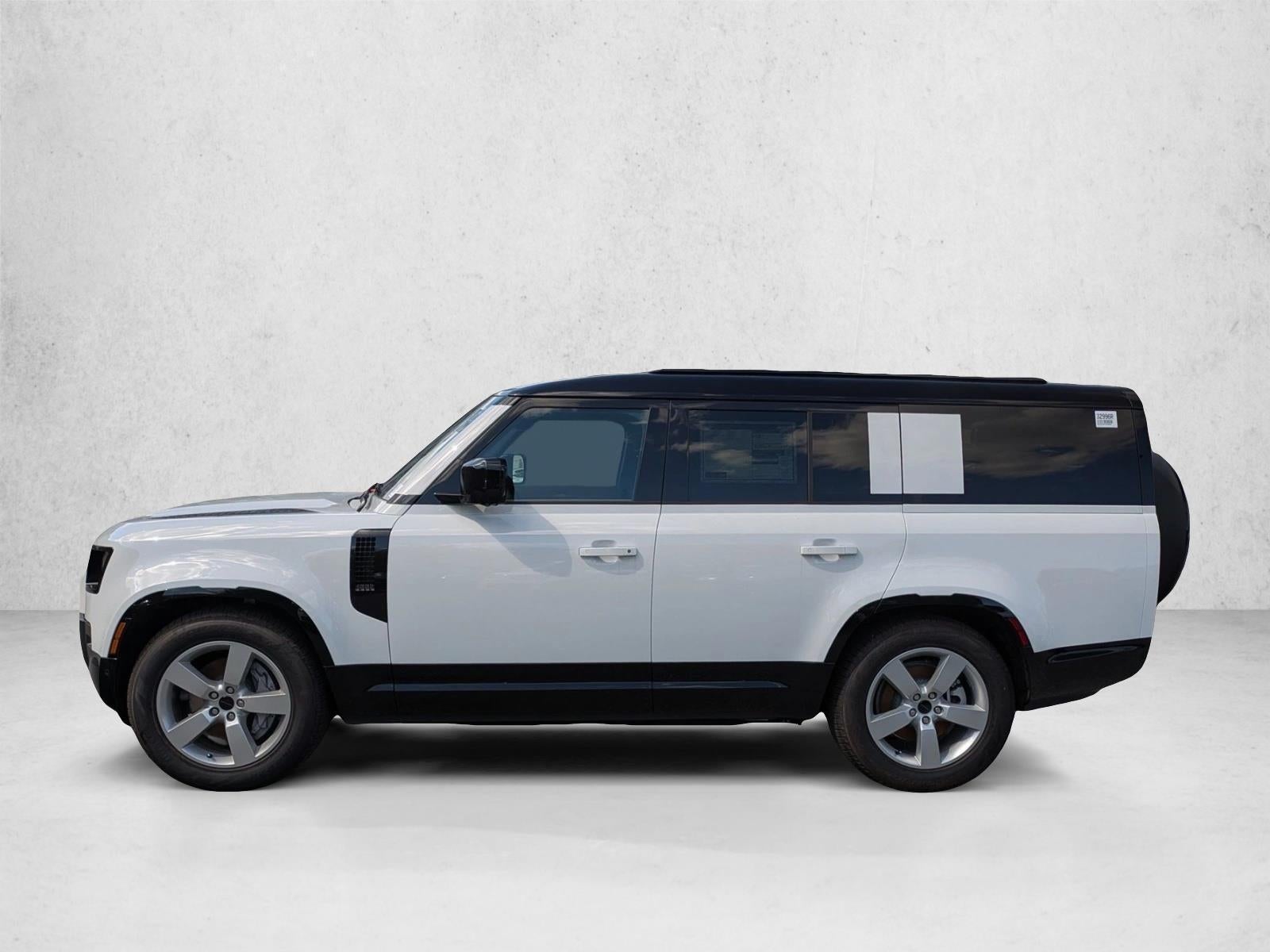 2026 Land Rover Defender 130 P400 X-Dynamic SE