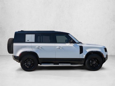 2022 Land Rover Defender 110 X-Dynamic HSE AWD