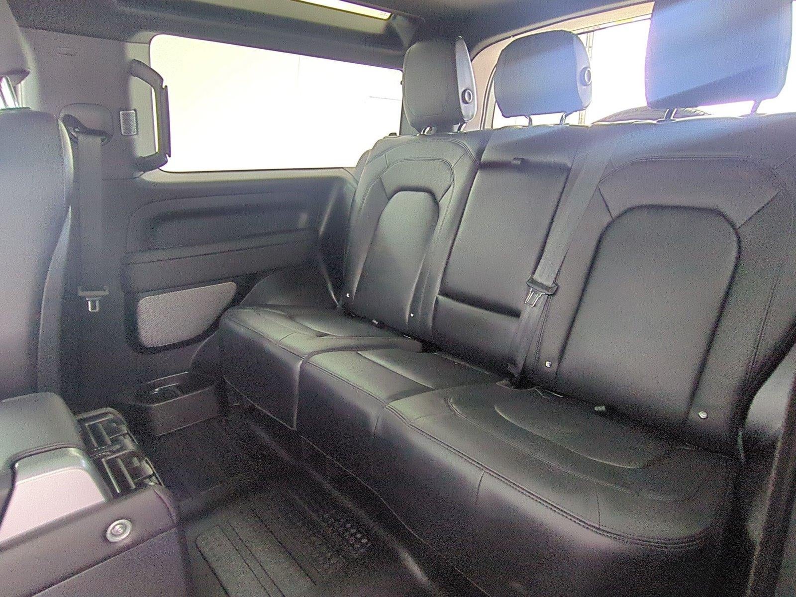 2024 Land Rover Defender 90 P300 S