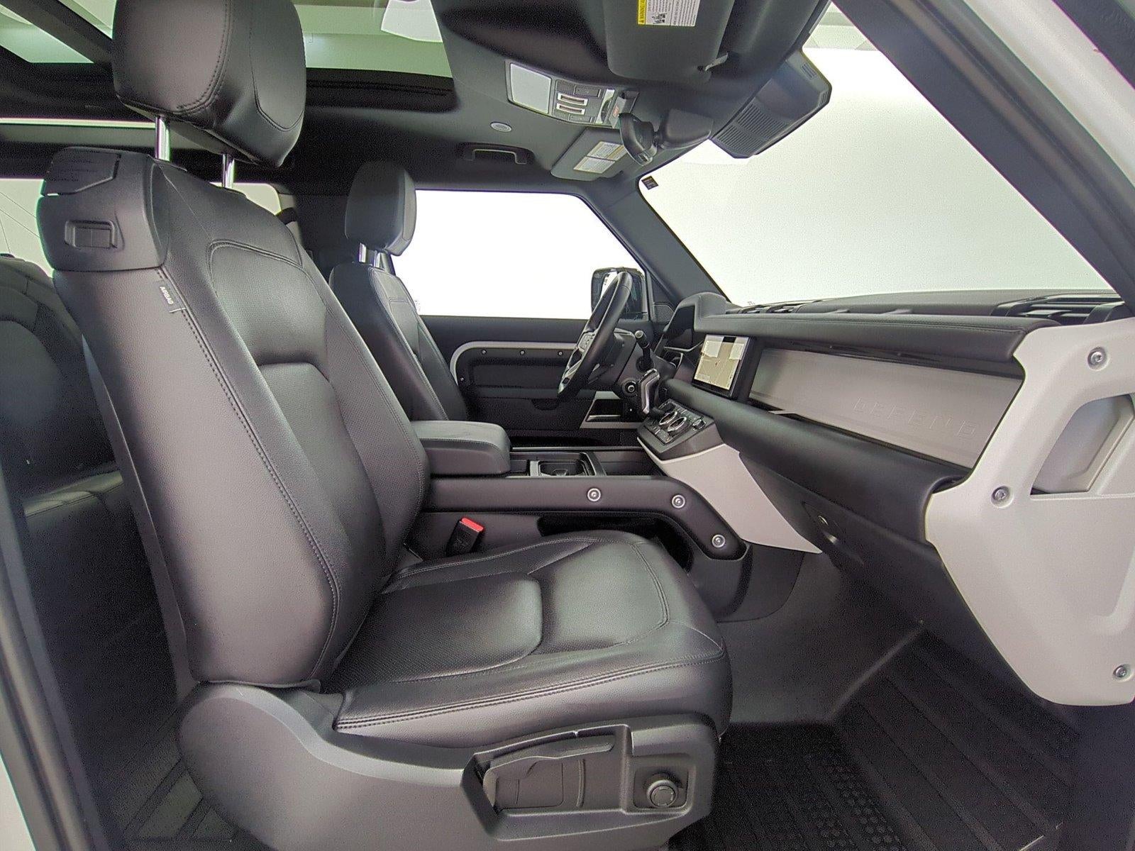 2024 Land Rover Defender 90 P300 S