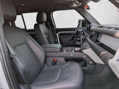 2024 Land Rover Defender 110 P400 S