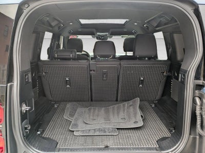 2025 Land Rover Defender 110 P300 S