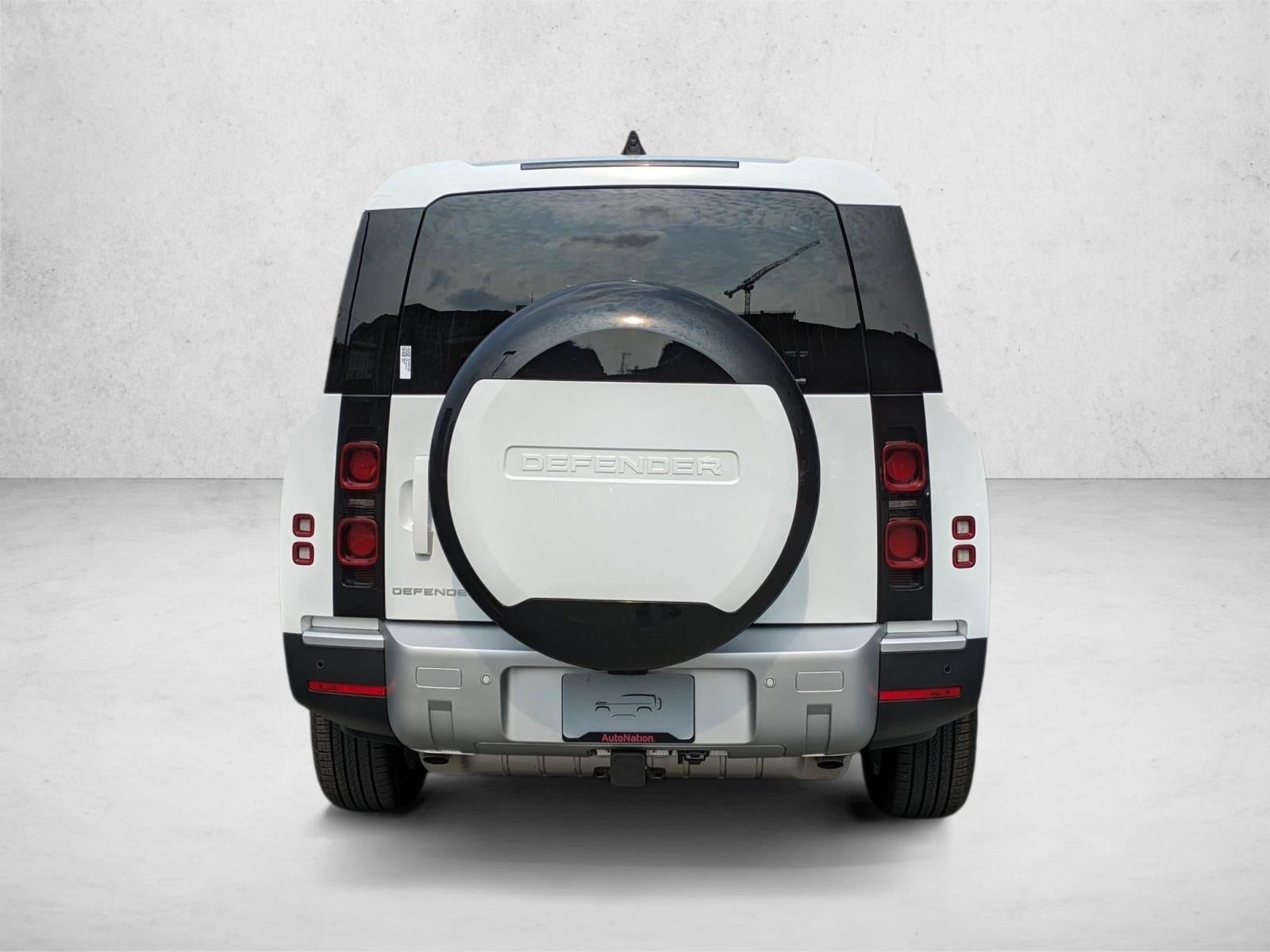 2025 Land Rover Defender 130 P300 S