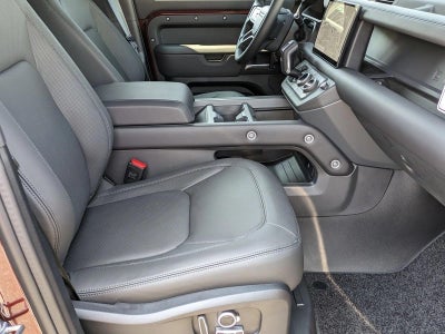 2025 Land Rover Defender 130 P300 S