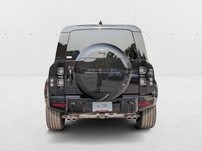 2025 Land Rover Defender 110 P525 V8