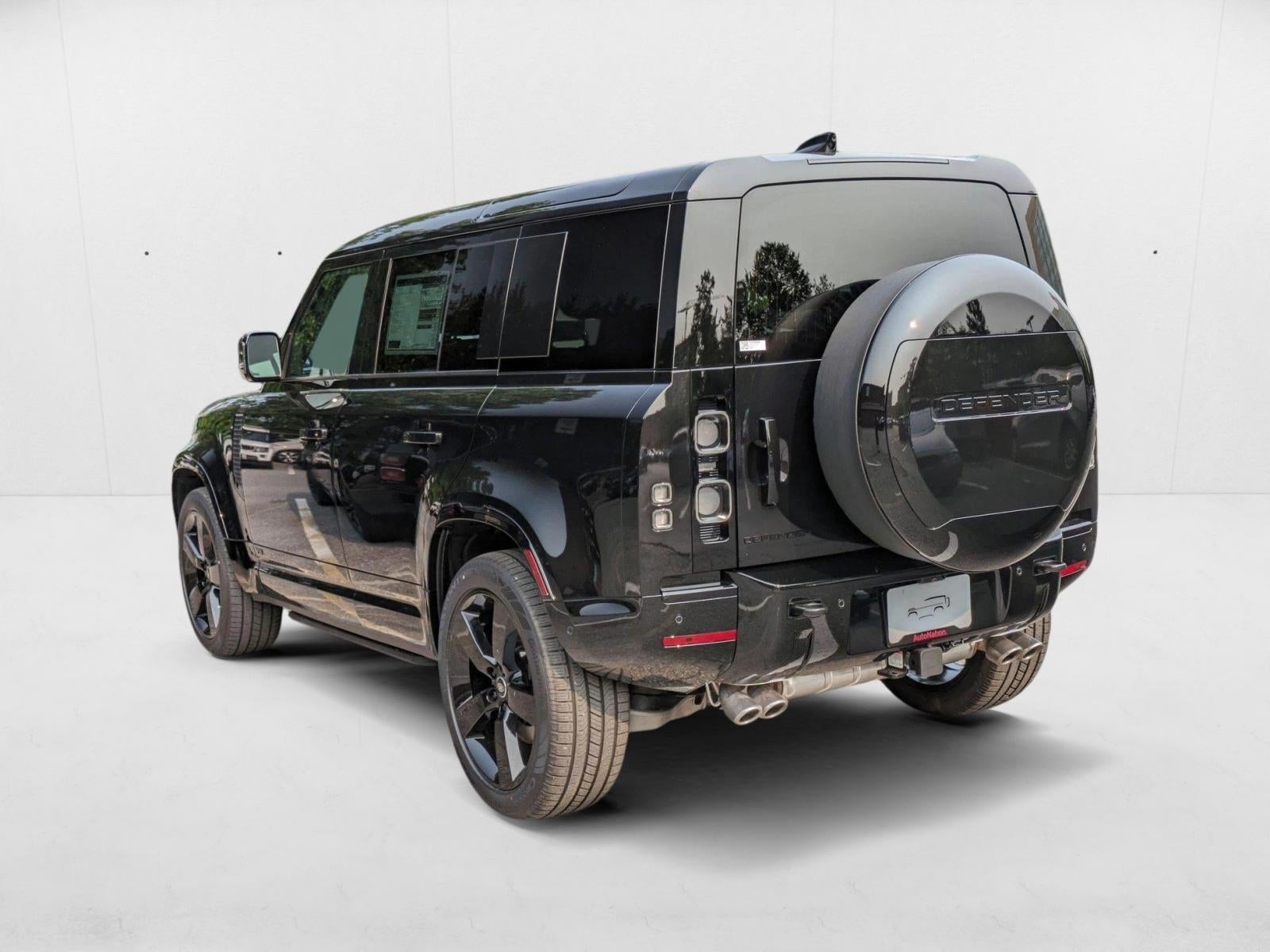 2025 Land Rover Defender 110 P525 V8