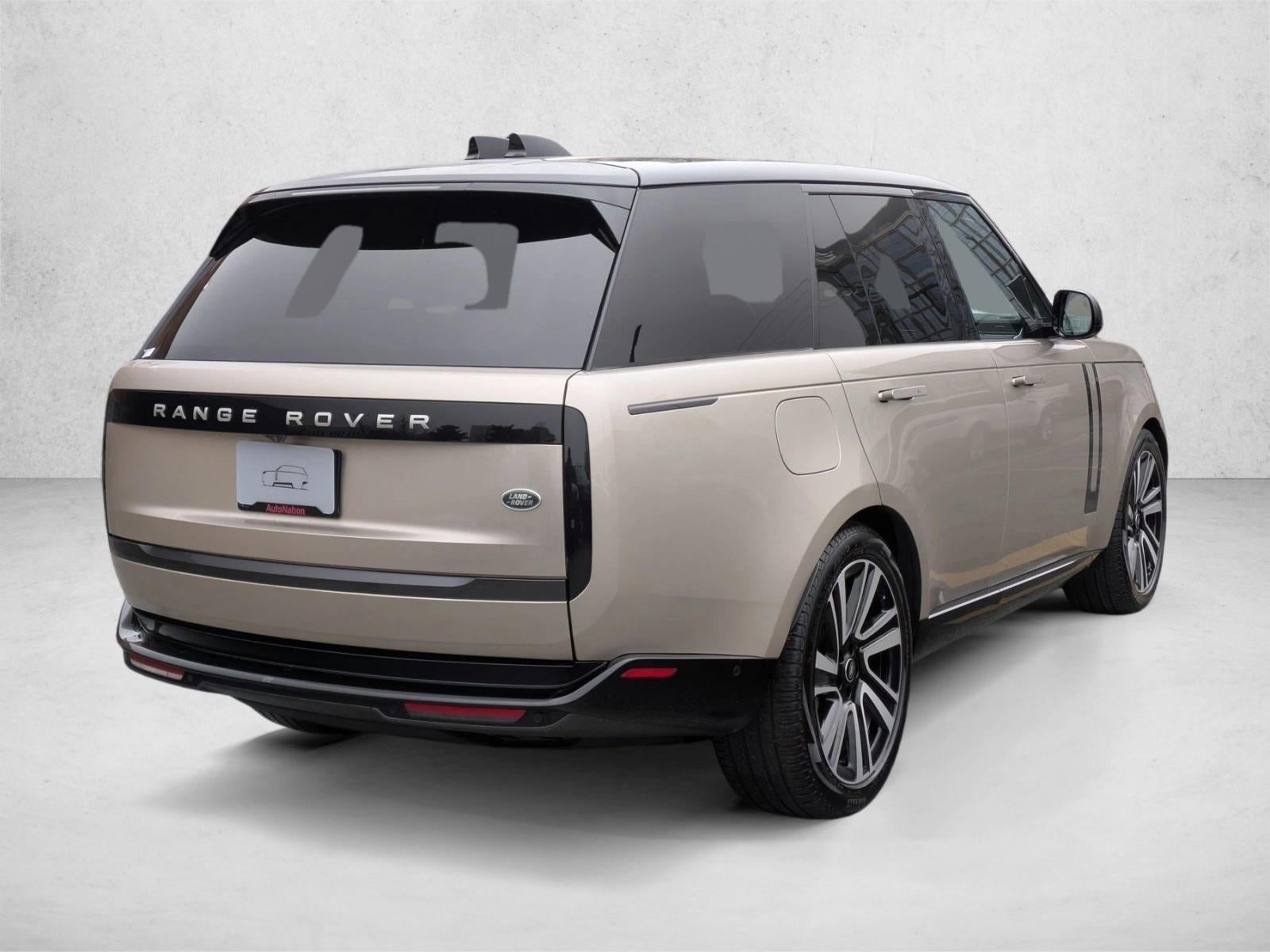 2023 Land Rover Range Rover P530 SE SWB