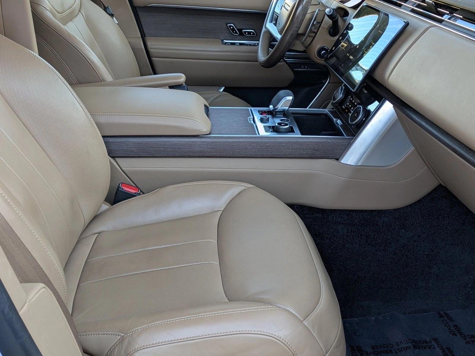 2023 Land Rover Range Rover P530 SE SWB