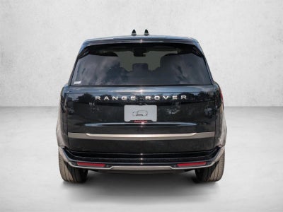 2025 Land Rover Range Rover P550e SE SWB