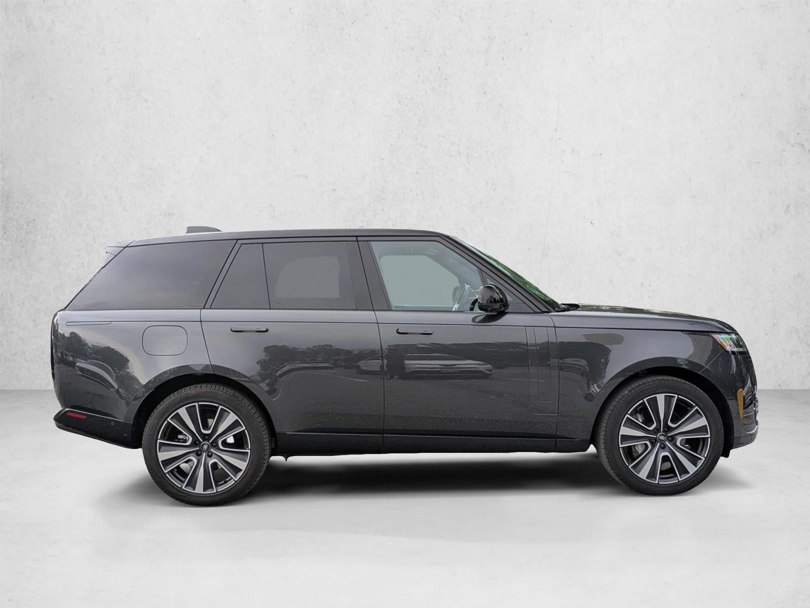 2024 Land Rover Range Rover P400 SE SWB