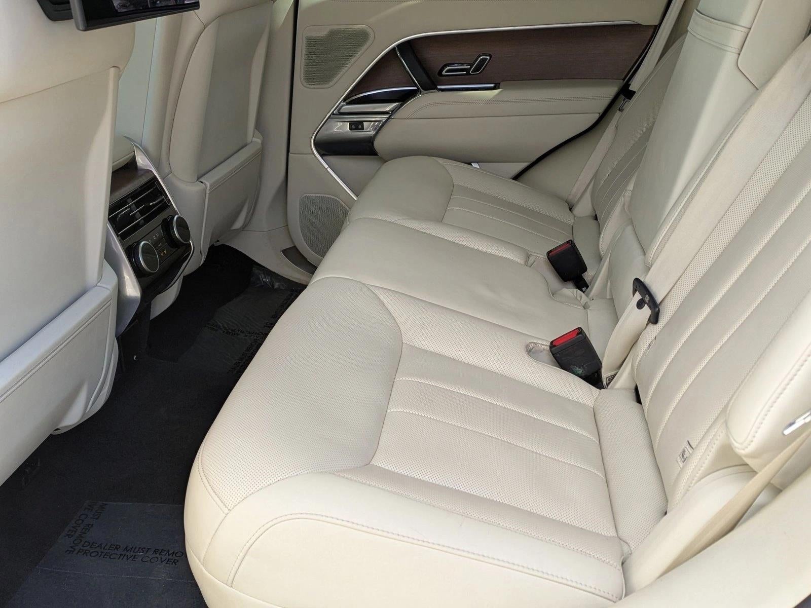 2023 Land Rover Range Rover P400 SE SWB