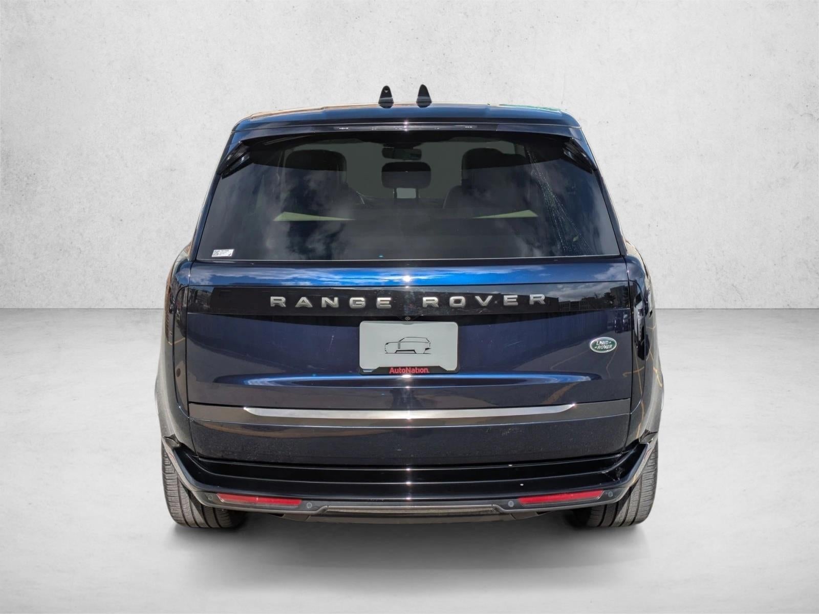 2023 Land Rover Range Rover P400 SE SWB