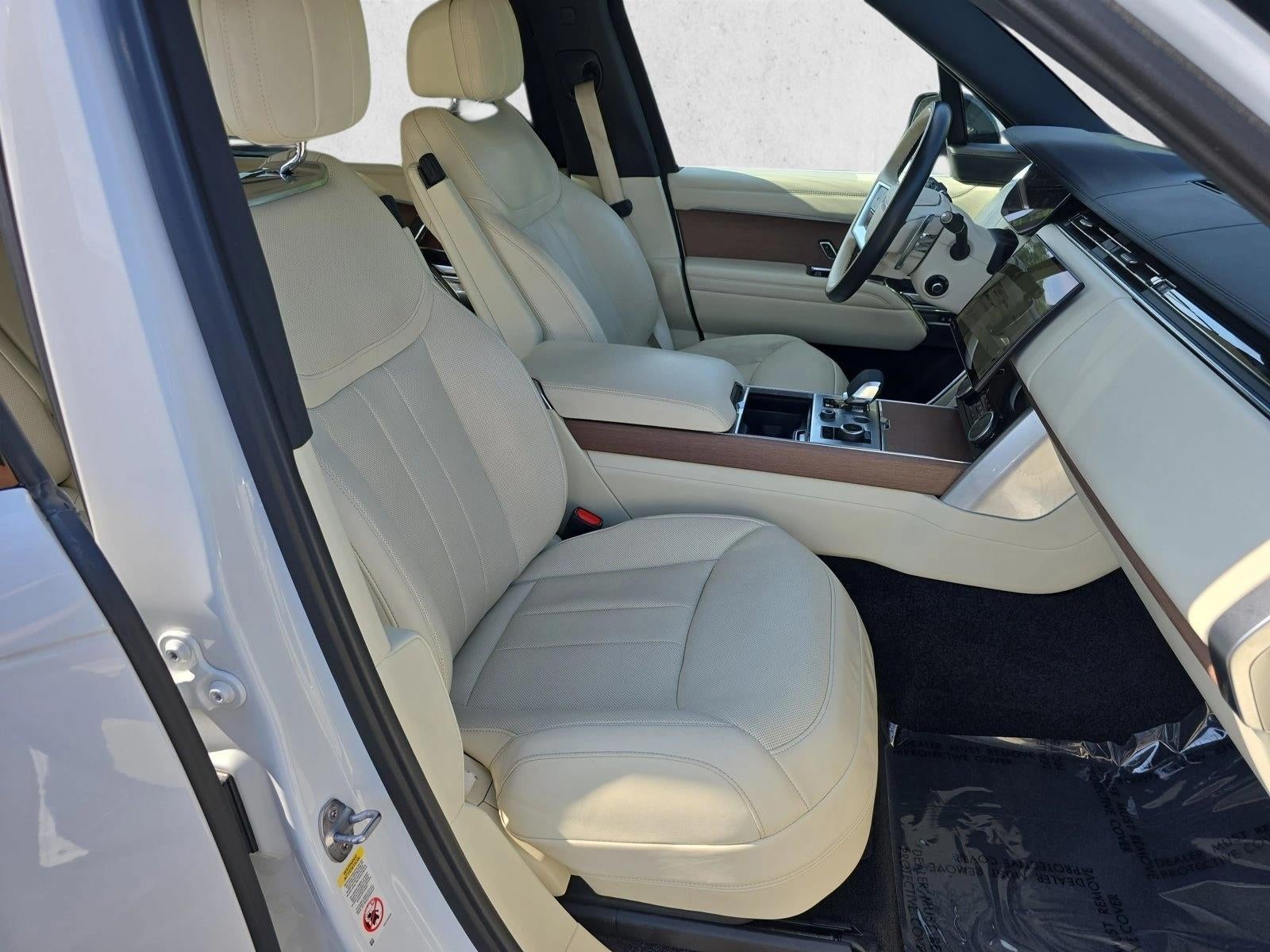 2023 Land Rover Range Rover P530 SE LWB 7 Seat