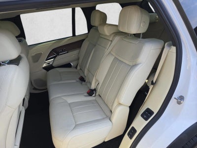 2023 Land Rover Range Rover P530 SE LWB 7 Seat