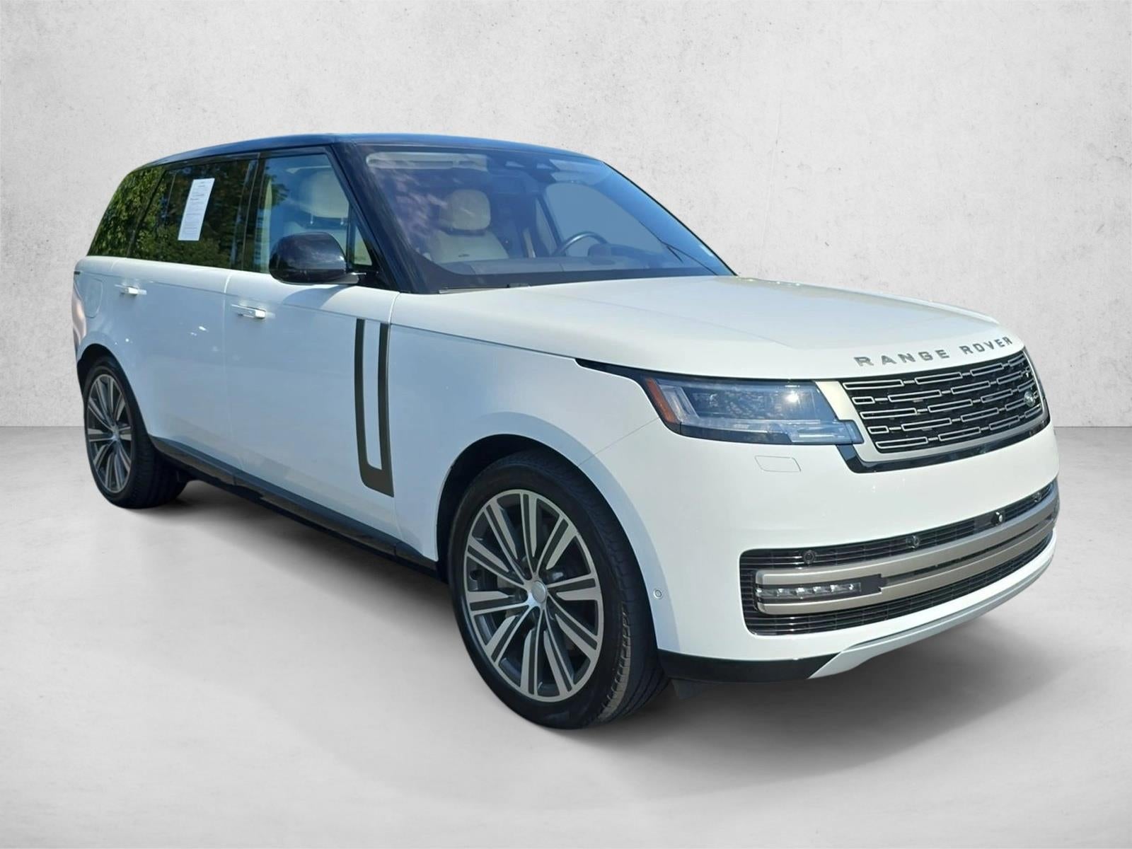 2023 Land Rover Range Rover P530 SE LWB 7 Seat