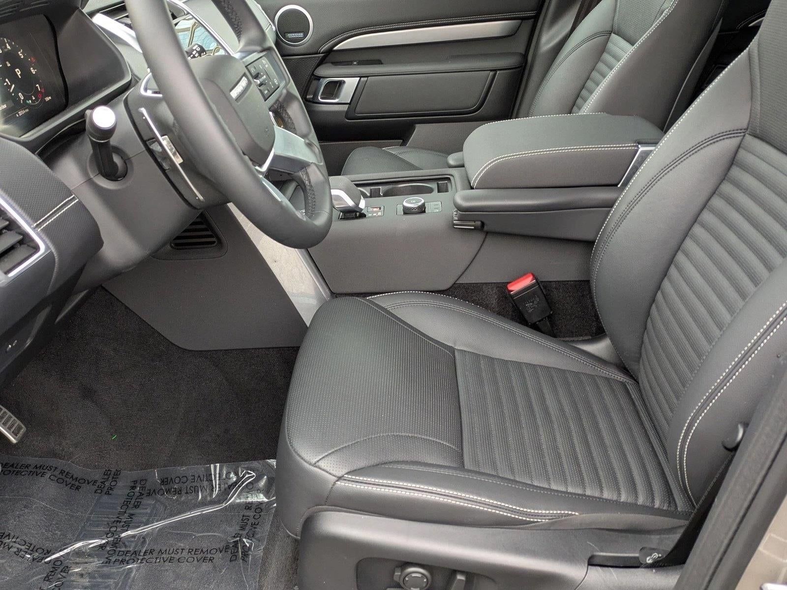 2024 Land Rover Discovery P360 Dynamic SE