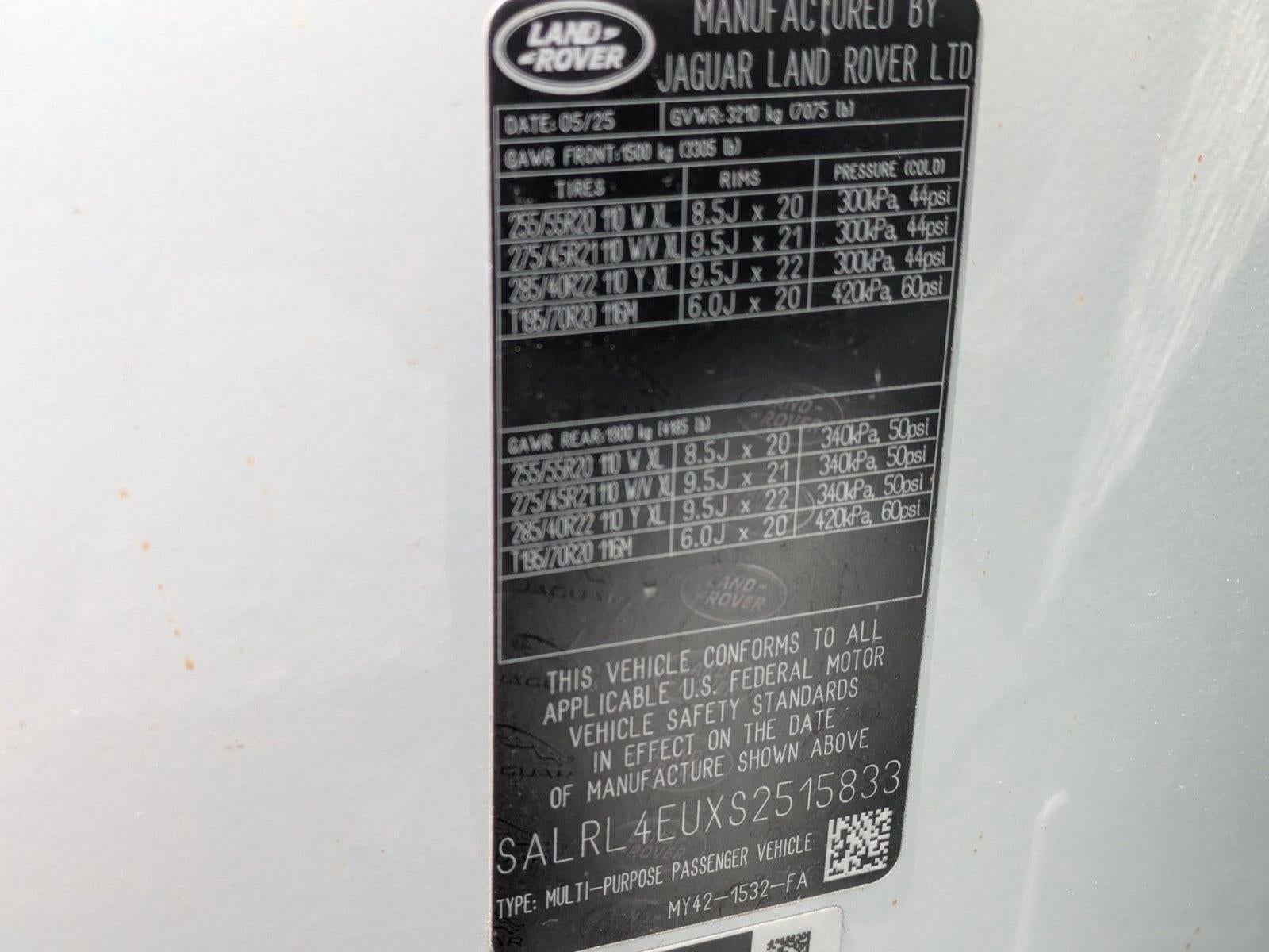 2025 Land Rover Discovery P360 Dynamic SE