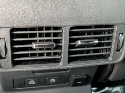 2026 Land Rover Range Rover Velar P250 Dynamic SE