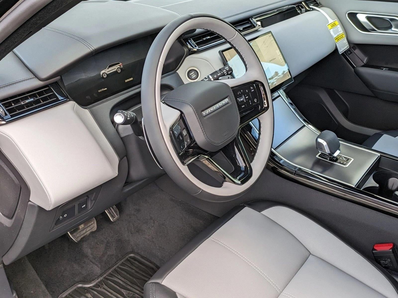 2026 Land Rover Range Rover Velar P250 Dynamic SE *Ltd Avail*