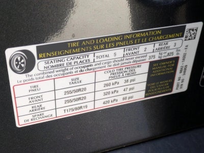 2022 Land Rover Range Rover Velar P250 R-Dynamic S