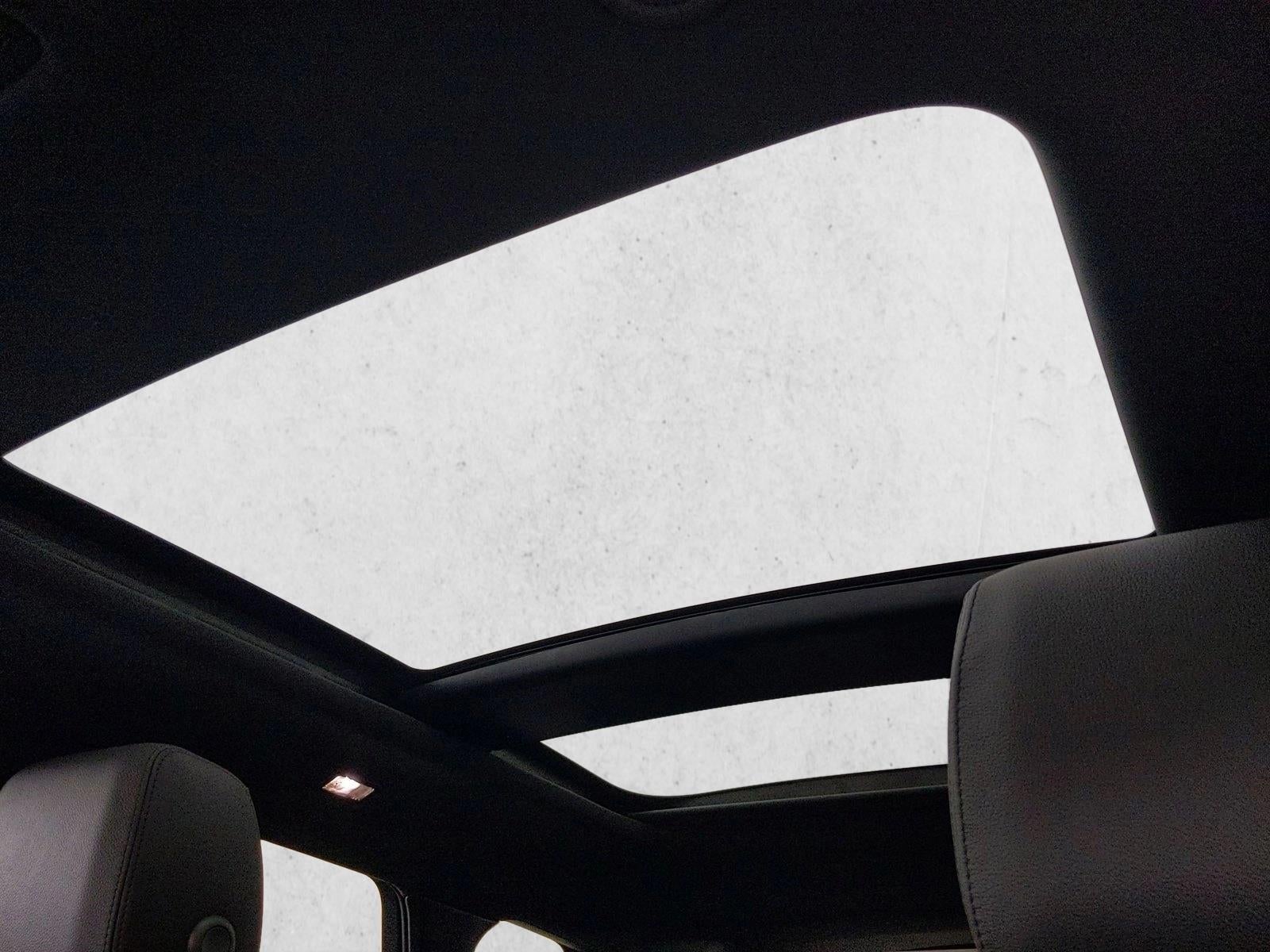 2026 Land Rover Range Rover Evoque Dynamic SE AWD *Ltd Avail*