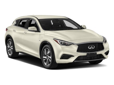 2017 INFINITI QX30 Luxury FWD