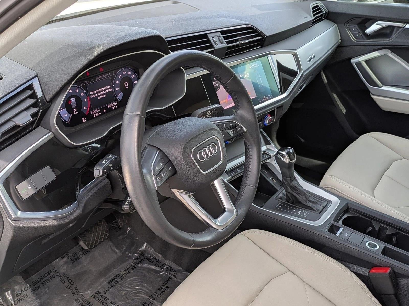2020 Audi Q3 Premium 45 TFSI quattro