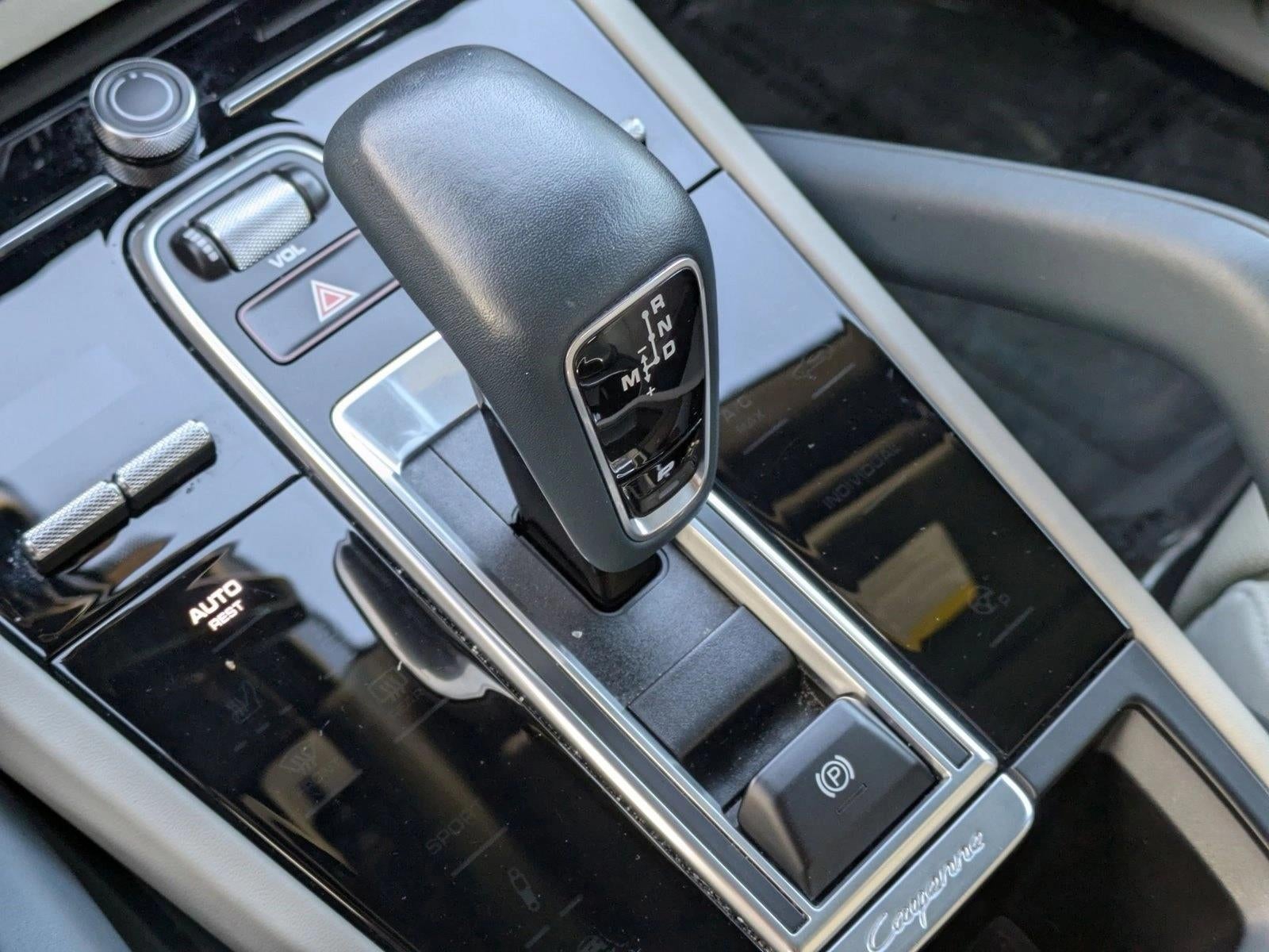 2022 Porsche Cayenne AWD