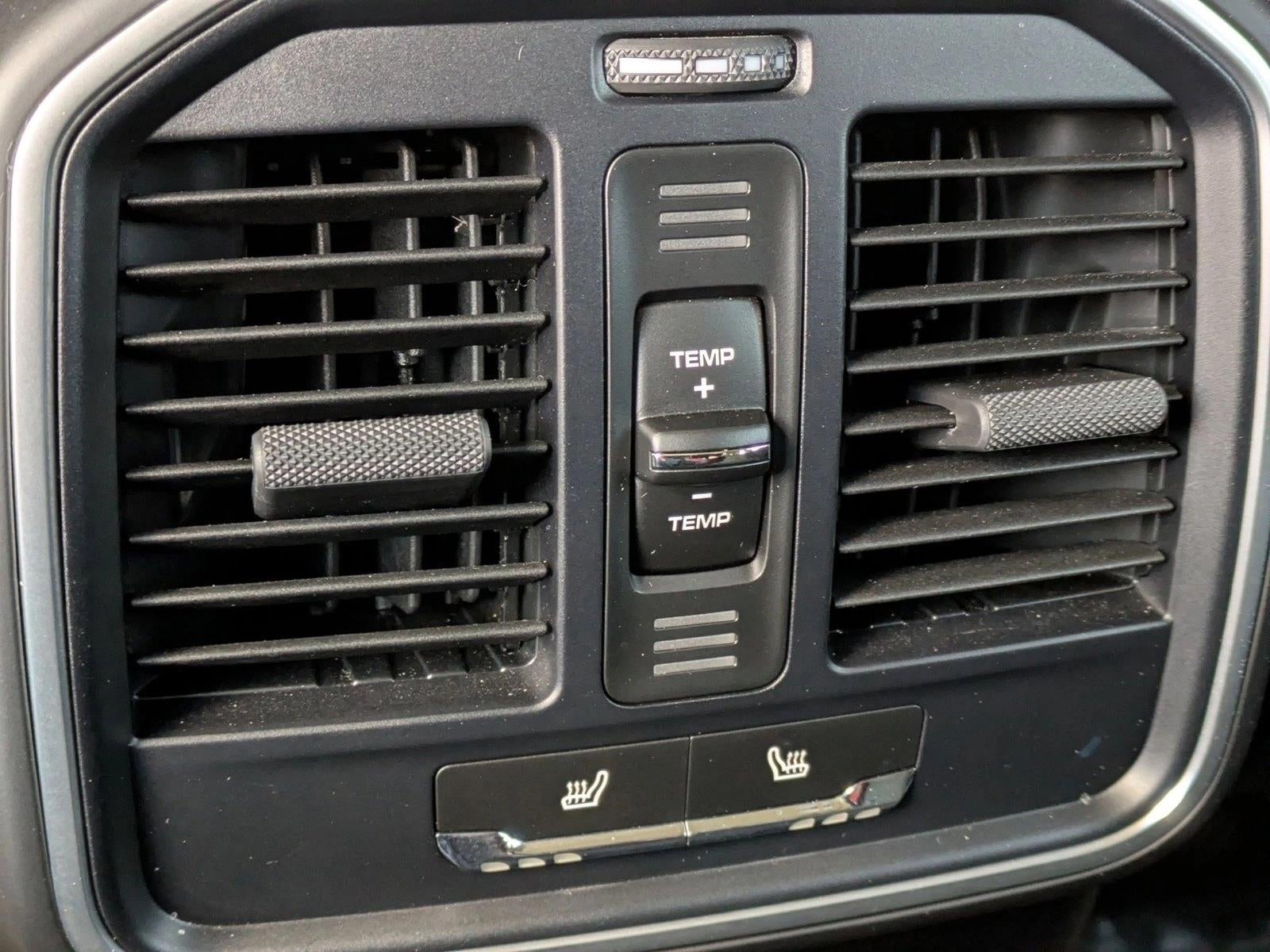 2023 Porsche Macan S AWD