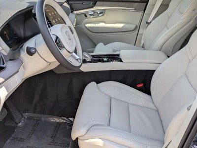 2026 Volvo XC90 B6 AWD Ultra Dark Theme 7-Seater