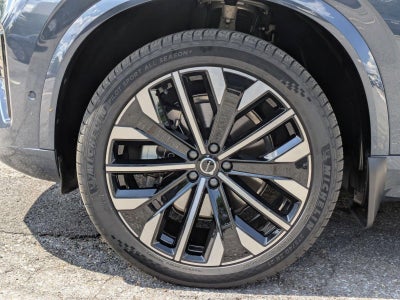 2026 Volvo XC90 B6 AWD Ultra Dark Theme 7-Seater