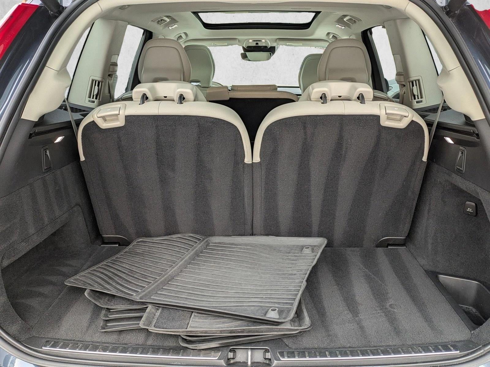 2019 Volvo XC90 T6 AWD Momentum