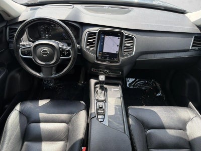 2020 Volvo XC90 T6 AWD Momentum 7 Passenger