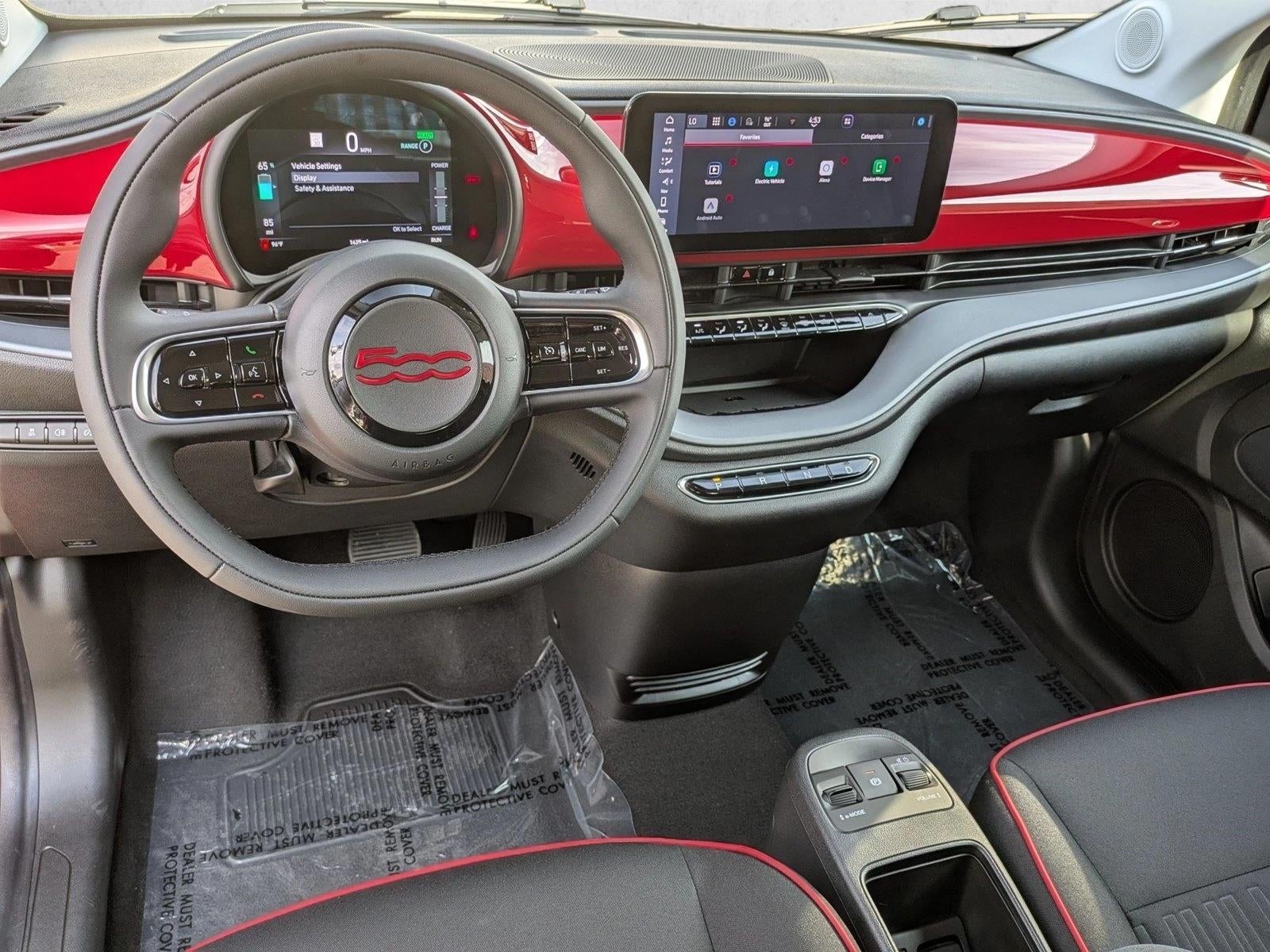 2024 FIAT 500e INSPI(RED) FWD
