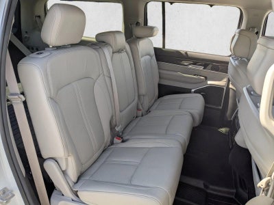 2022 Jeep Wagoneer Series III 4x4
