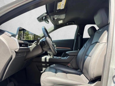 2025 Cadillac XT4 FWD 4dr Premium Luxury