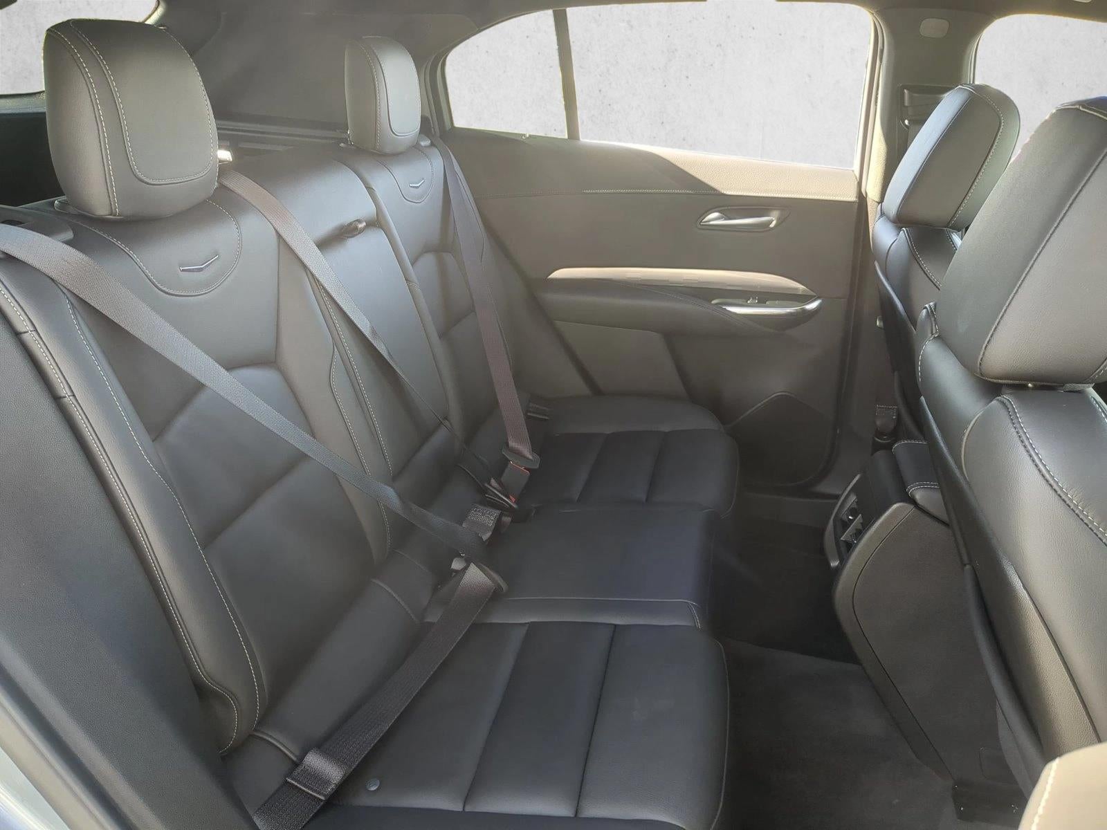 2025 Cadillac XT4 FWD 4dr Premium Luxury