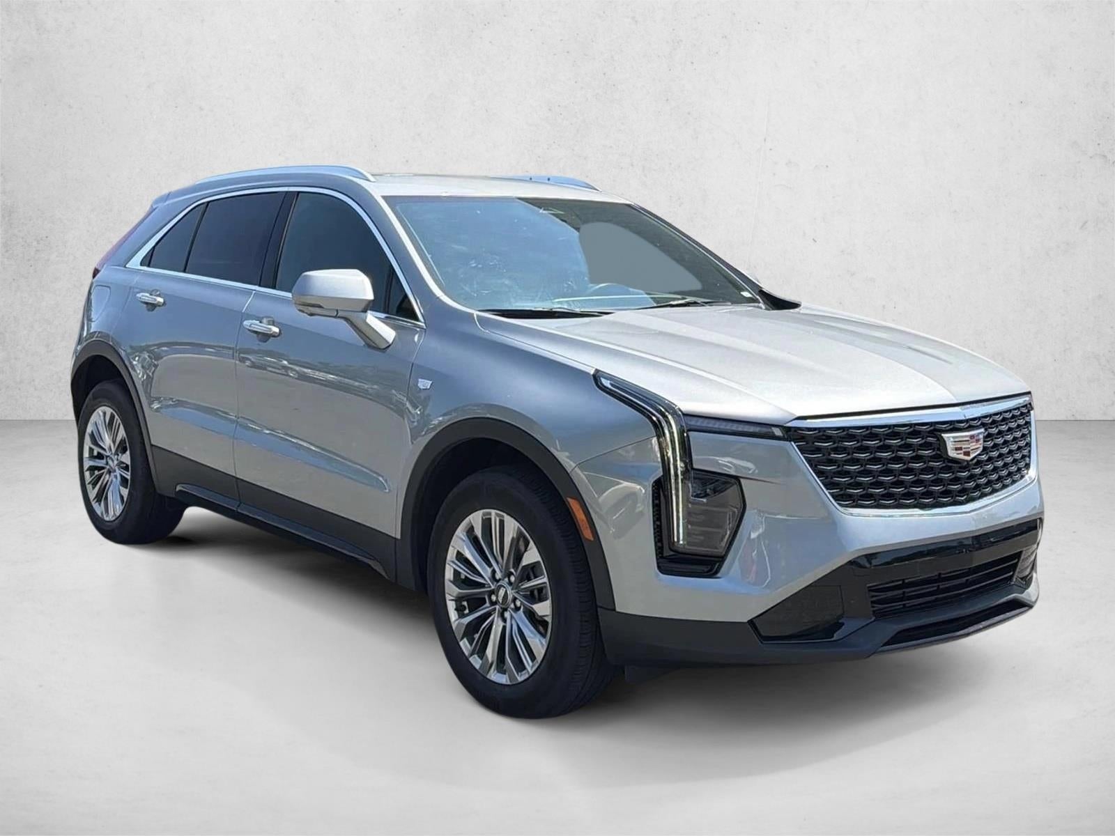 2025 Cadillac XT4 FWD 4dr Premium Luxury