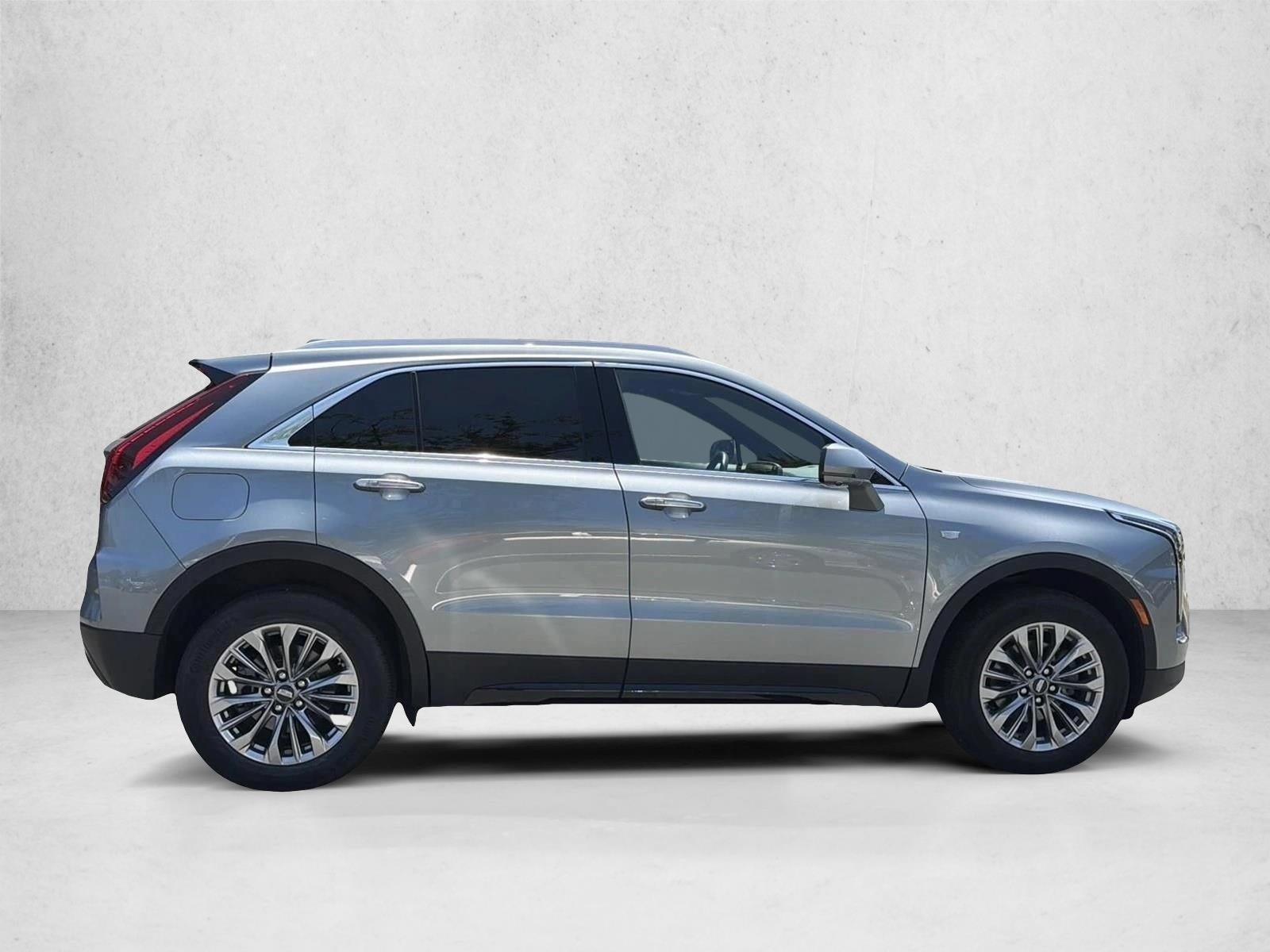 2025 Cadillac XT4 FWD 4dr Premium Luxury